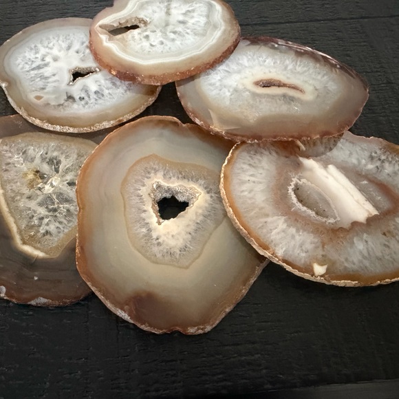 Natural Agate & Quartz Crystal Geode Coasters Set of 6 - Picture 4 of 5